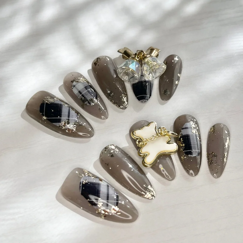 Glitter bear nail handmade gel nail, jelly nail, acrylic press on nail - Picture 1 of 4